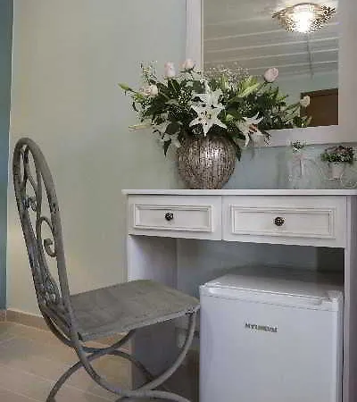 Elia Portou فندق