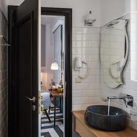 Elia Portou فندق