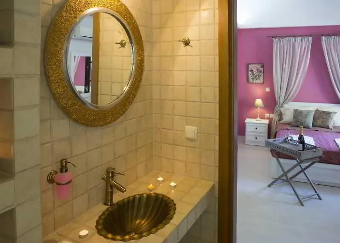 Elia Portou Готель